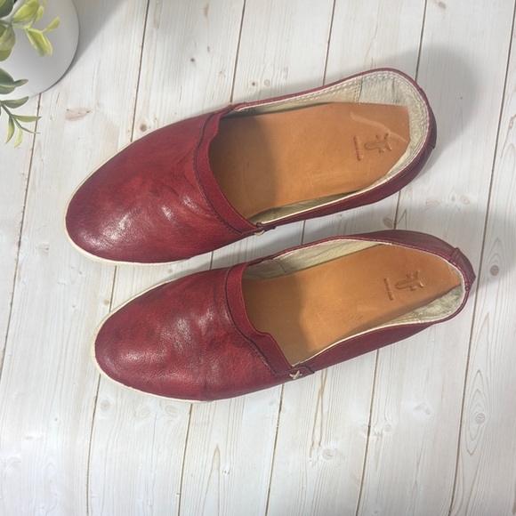 Frye Shoes - Frye Melanie Slip On Leathers‎ Flats Loafers Red Women’s Size 6